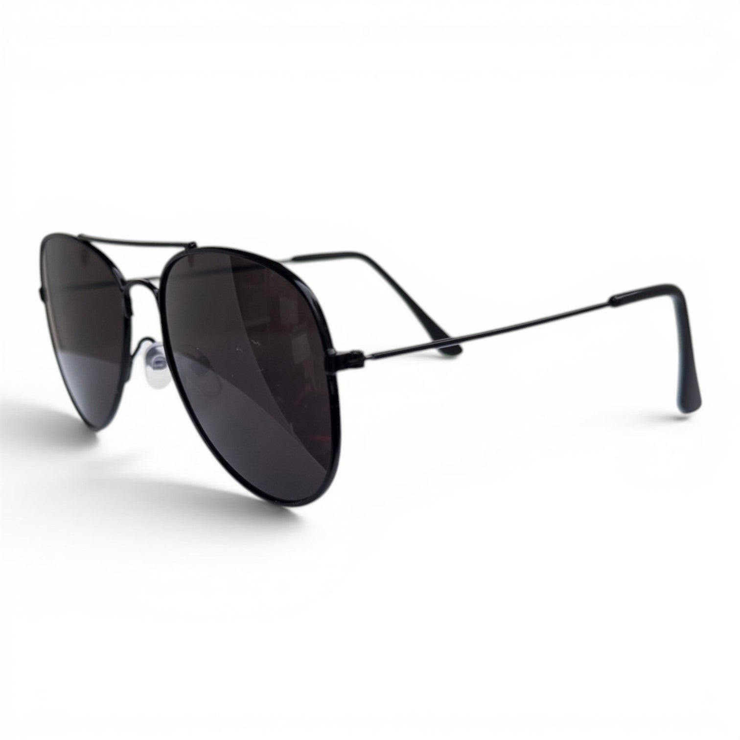 Go Girl USA Shop black metal aviator sunglasses with dark polarized lenses and teardrop shape.